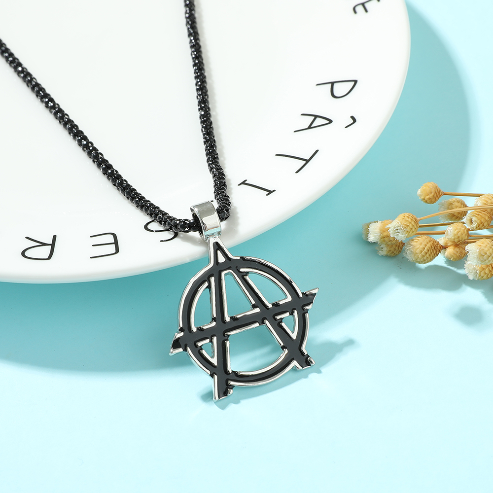 Movies Avengers Symbol Letter  - Vintage Necklace 리뷰 및 가격