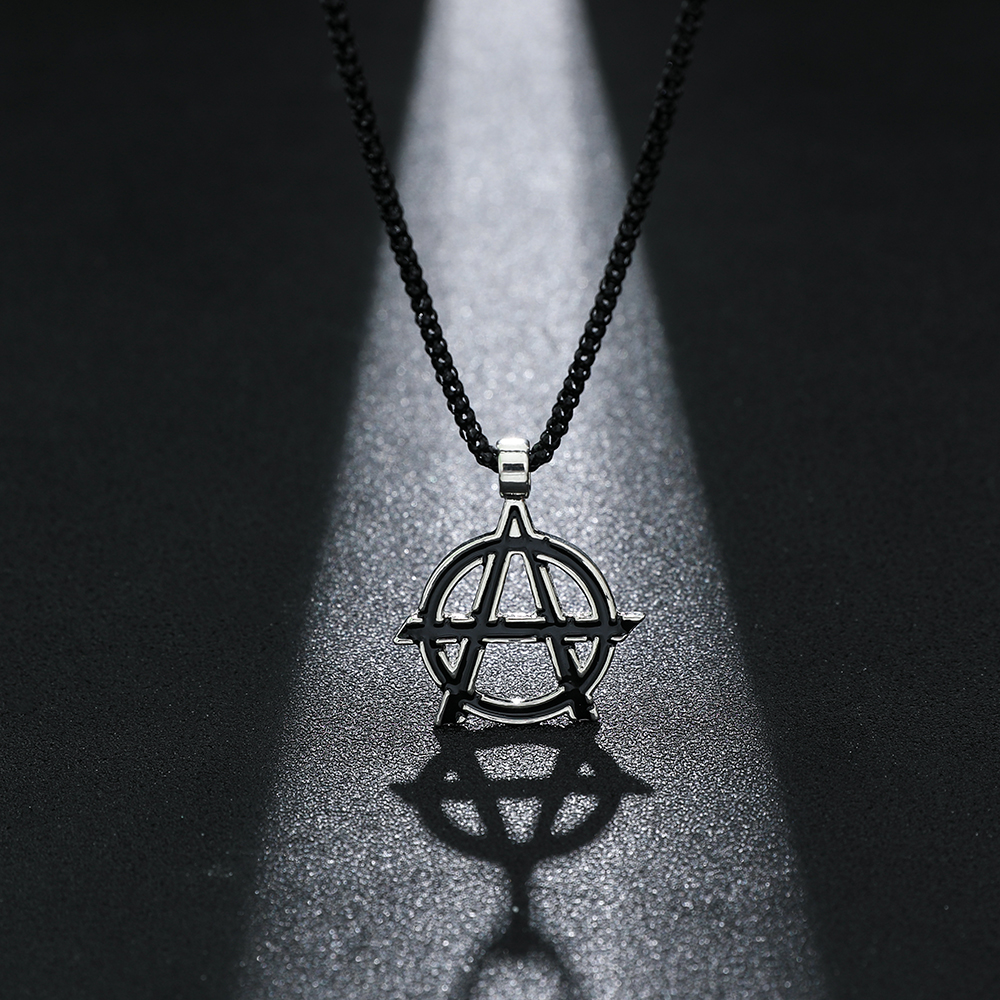 Movies Avengers Symbol Letter  - Vintage Necklace 리뷰 및 가격
