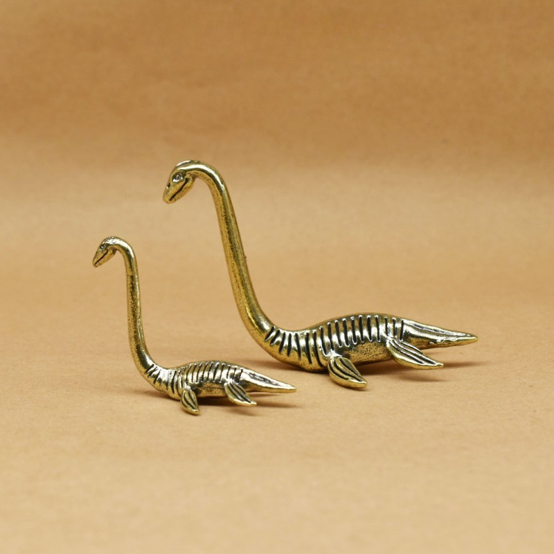 Loch Ness Monster Creature Bra - Vintage Collectible Ornaments 리뷰 및 가격