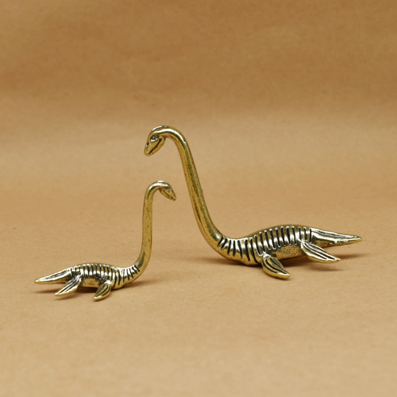 Loch Ness Monster Creature Bra - Vintage Collectible Ornaments 리뷰 및 가격