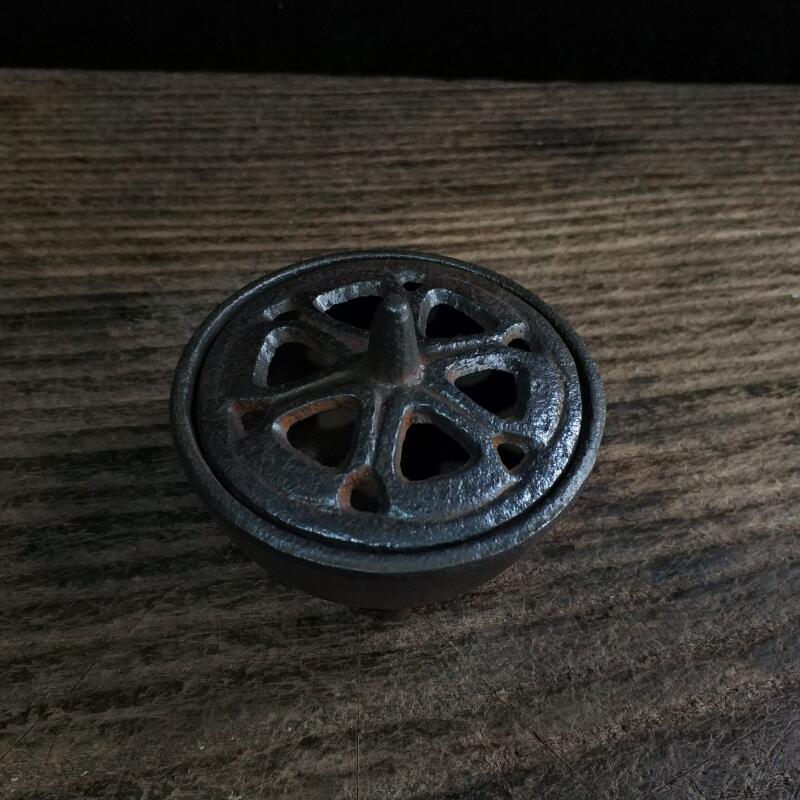 Antique Collect Iron incense b - Vintage Collectible Accessories 리뷰 및 가격