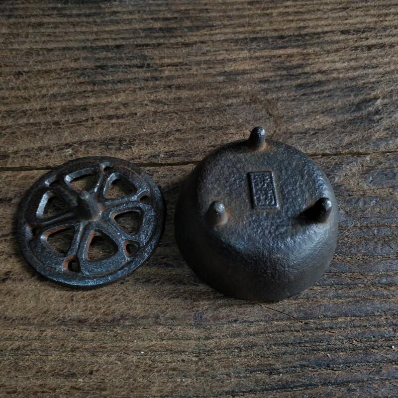 Antique Collect Iron incense b - Vintage Collectible Accessories 리뷰 및 가격