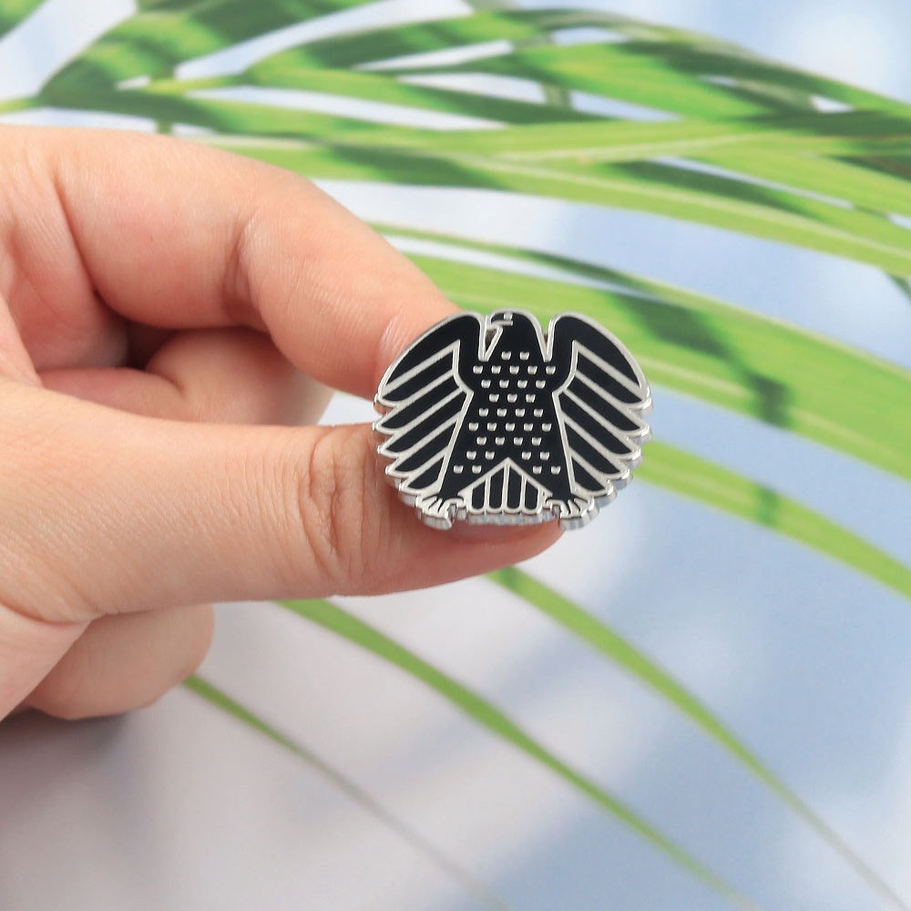 German Federal Black Hawk Broo - Collectible Vintage Brooches 리뷰 및 가격