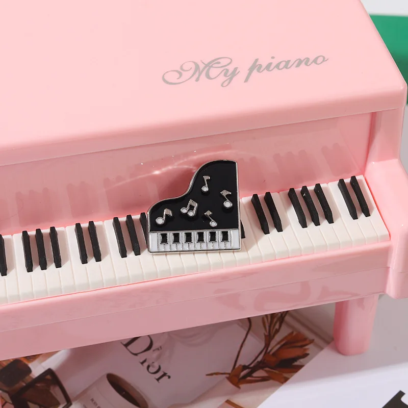 Musical Instrument Enamel Lape - Collectible Vintage Brooches 리뷰 및 가격
