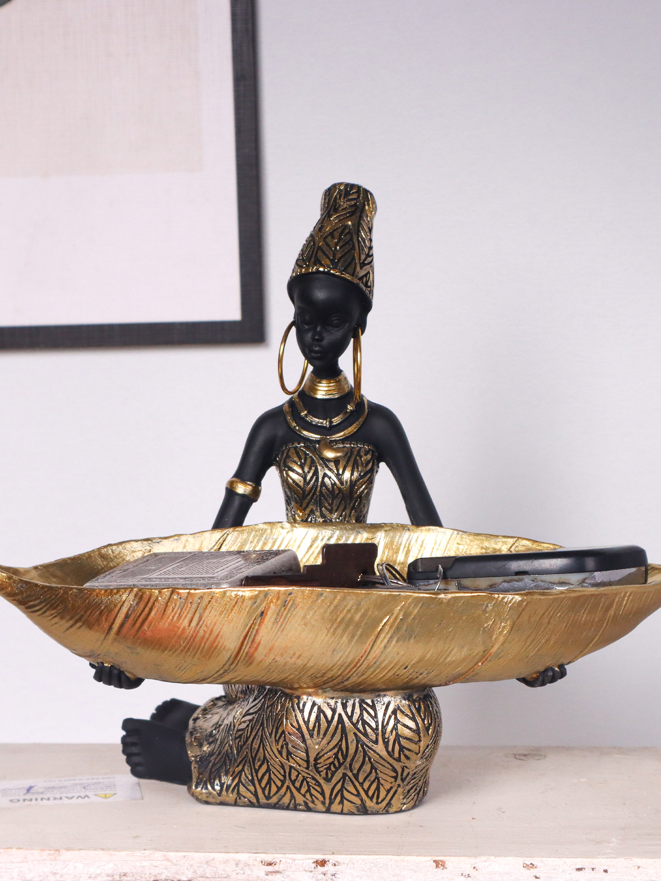 African Girl Holding a Plate S - Vintage Collectible Ornaments 리뷰 및 가격